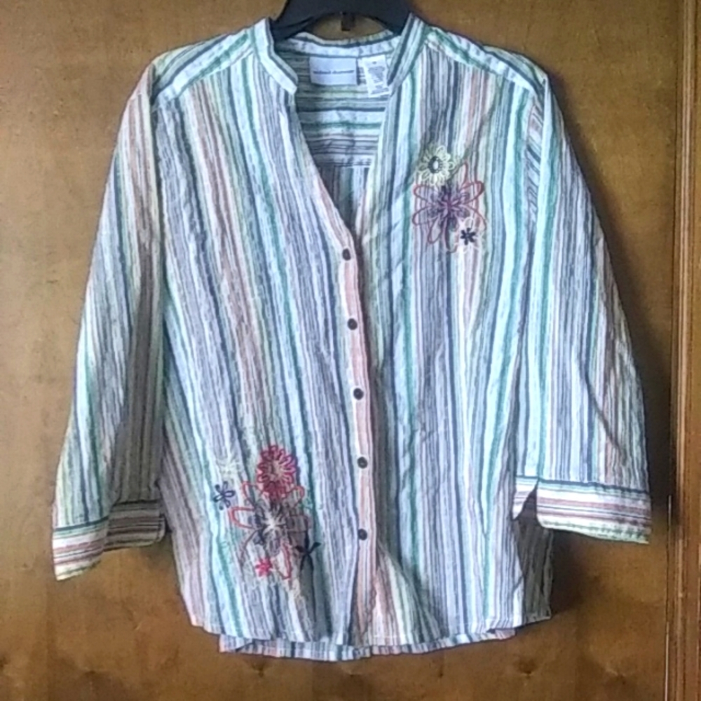Alfred Dunner seersucker blouse